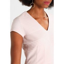 Sukienki hiszpanki: Closet Sukienka letnia peach