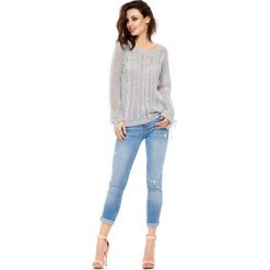 Jasnoszary Sweter Ażurowy z Kokardkami przy Rękawach. Szare piżamy damskie Molly.pl, s, bez wzorów, ze splotem, eleganckie, z długim rękawem, długie, bez kaptura. Za 129,90 zł.
