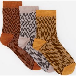 Skarpetki 3 pack - Żółty. Żółte skarpetki damskie Reserved, bez wzorów. Za 29,99 zł.