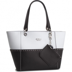 Torebka GUESS - HWBK66 91230 BLACK MULTI. Białe torebki klasyczne damskie marki Guess, z aplikacjami, ze skóry ekologicznej. Za 629,00 zł.