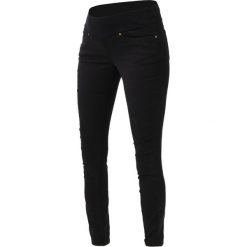 Jeansy damskie: Zalando Essentials Maternity Jeans Skinny Fit black denim