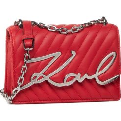 Torebka KARL LAGERFELD - 201W3108 Klassik Red. Czerwone torebki klasyczne damskie KARL LAGERFELD, bez wzorów, ze skóry, wizytowe, bez dodatków. W wyprzedaży za 859,00 zł.