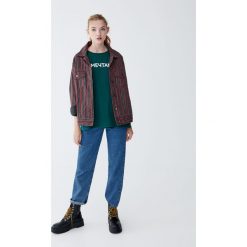 Koszulka z napisem po rosyjsku. Szare t-shirty damskie marki Pull&Bear, z napisami. Za 39,90 zł.