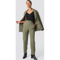 NA-KD Classic Spodnie garniturowe - Green. Zielone spodnie damskie NA-KD Classic. Za 161,95 zł.