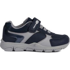 Sneakersy "New Torque" w kolorze granatowo-szarym. Szare trampki chłopięce geox kids, bez wzorów, z gumy, bez zapięcia. W wyprzedaży za 119,95 zł.