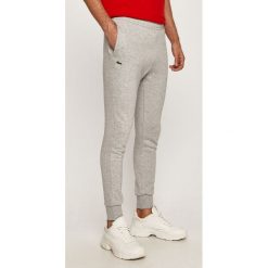Lacoste - Spodnie. Szare spodnie męskie Lacoste, na co dzień, xl, bez wzorów, z elastanu. Za 389,90 zł.
