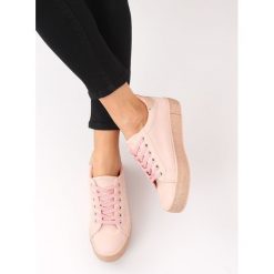 Trampki damskie różowe R249 PINK. Różowe trampki i tenisówki damskie obuwie damskie, bez wzorów, z tkaniny, na sznurówki. Za 41,94 zł.