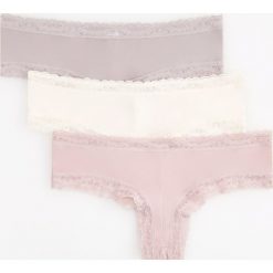 Majtki hipster 3 pack - Fioletowy. Fioletowe majtki damskie Reserved, xl. W wyprzedaży za 29,99 zł.