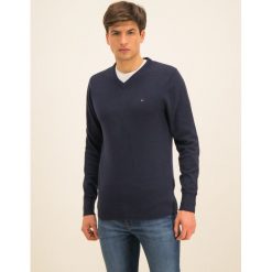 Sweter TOMMY HILFIGER Pima MW0MW11673. Niebieskie swetry męskie TOMMY HILFIGER, xl, bez wzorów, klasyczne, z klasycznym kołnierzykiem, bez kaptura. Za 449,00 zł.