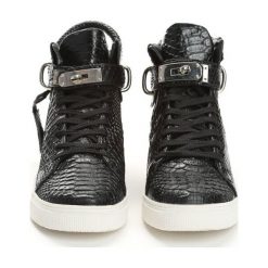 Czarne Trampki Deathscale. Czarne buty sportowe męskie Born2be, bez zapięcia. Za 49,99 zł.