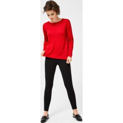 Sweter z metaliczną nitką. Swetry damskie Moodo, s, bez wzorów, bez rękawów, bez kaptura. Za 49,99 zł.