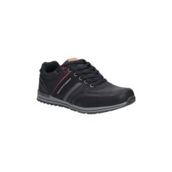 Buty Casu Czarne półbuty MXC7502. Czarne półbuty męskie marki Casu, bez wzorów, bez zapięcia. Za 89,99 zł.