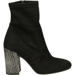 Botki - SC488 STR NER. Czarne botki damskie marki Venezia, z materiału. Za 359,00 zł.