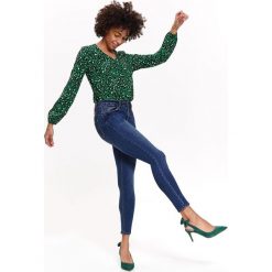JEANSOWE SPODNIE DAMSKIE SLIM. Niebieskie rurki damskie marki Top Secret, na lato, z jeansu. Za 119,99 zł.