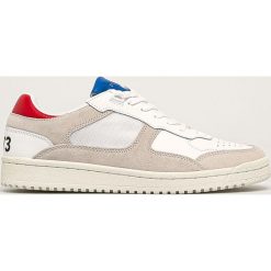 Pepe Jeans - Buty KURT 1973. Białe sneakersy męskie Pepe Jeans, z jeansu, na sznurówki. W wyprzedaży za 299,90 zł.