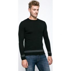 Swetry klasyczne męskie: Guess Jeans – Sweter Carry