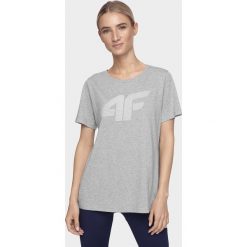 T-shirt damski TSD304 - ciepły jasny szary melanż. Szare t-shirty damskie 4f, bez wzorów, bez kołnierzyka. Za 49,99 zł.