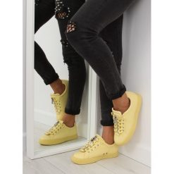 Trampki damskie żółte 7209 YELLOW. Żółte buty sportowe damskie obuwie damskie, ze skóry ekologicznej. Za 168,87 zł.