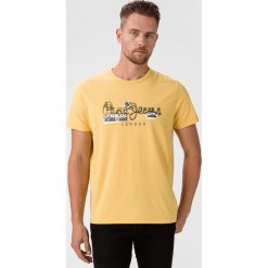 Pepe Jeans Koszulka Żółty. Żółte podkoszulki męskie Pepe Jeans, xxl, z nadrukiem, z bawełny, z krótkim rękawem. Za 180,95 zł.