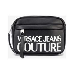 Versace Jeans Couture Torba biodrowa Czarny. Czarne nerki damskie Versace Jeans Couture, w paski, z jeansu, bez dodatków. Za 698,95 zł.