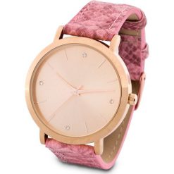 Zegarek na rękę bonprix jeżynowy. Fioletowe zegarki damskie marki bonprix. Za 34,99 zł.