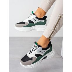 Wielokolorowe buty sportowe sneakersy sznurowane casu 20h3/g. Czarne buty dziewczęce sportowe Casu, bez wzorów, ze skóry ekologicznej, na sznurówki. Za 69,99 zł.