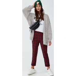 Kardigan z dzianiny. Szare kardigany damskie Pull&Bear, z dzianiny. Za 139,00 zł.