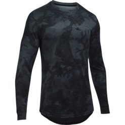 Under Armour Sportstle LS Graphic 1303706-005 bluzy męskie czarne, szare S. Szare bluzy męskie Under Armour, s, bez wzorów, z bawełny, sportowe, bez kołnierzyka, z długim rękawem, długie, bez kaptura. W wyprzedaży za 129,99 zł.
