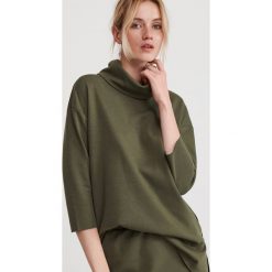 Bluza z golfem - Khaki. Brązowe bluzy damskie Reserved, s, bez wzorów, z golfem, bez rękawów, bez kaptura. W wyprzedaży za 79,99 zł.