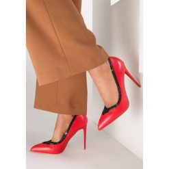 Czerwone Szpilki Come Together. Czerwone szpilki Renee, bez wzorów, bez obcasa, na szpilce, bez zapięcia. Za 89,99 zł.