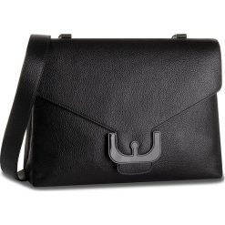 Torebka COCCINELLE - EJ5 Ambrine Cross E1 EJ5 15 02 01 Noir 001. Czarne listonoszki damskie Coccinelle, bez wzorów, ze skóry, bez dodatków. Za 1299,00 zł.