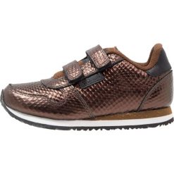 Woden YDUN METALIC JR Tenisówki i Trampki dark brown. Brązowe trampki chłopięce marki Woden, z materiału. W wyprzedaży za 293,30 zł.