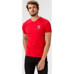 Philipp Plein Sport Original Koszulka Czerwony. Czerwone podkoszulki męskie Philipp Plein Sport, xl, z nadrukiem, z elastanu, z krótkim rękawem. Za 610,95 zł.