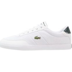 Trampki męskie: Lacoste COURTMASTER Tenisówki i Trampki white/dark green