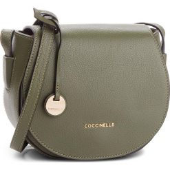 Torebka COCCINELLE - CF8 Clementine Soft E1 CF8 15 02 01 Caper G02. Zielone listonoszki damskie marki Coccinelle, ze skóry. W wyprzedaży za 699,00 zł.