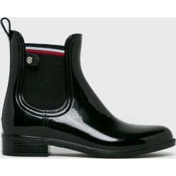 Tommy Hilfiger - Kalosze. Brązowe kalosze damskie TOMMY HILFIGER, bez wzorów, z gumy. Za 339,90 zł.