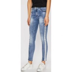 Haily's - Jeansy Nanja. Niebieskie jeansy damskie Haily's, s, bez wzorów, z elastanu. Za 169,90 zł.