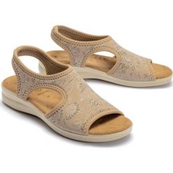 SANITAL FLEX 8056.17 beige, sandały damskie. Brązowe koturny damskie Sanital-Flex, bez obcasa, na koturnie, bez zapięcia. Za 139,90 zł.