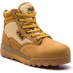 Kozaki FILA - Grunge Mid 1010107.EDU Chipmunk. Brązowe buty zimowe męskie Fila, z materiału. W wyprzedaży za 339,00 zł.