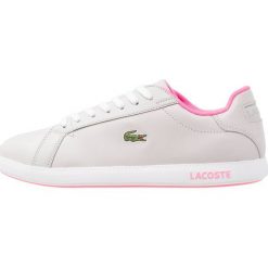 Tenisówki damskie: Lacoste GRADUATE Tenisówki i Trampki light grey/white