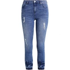 Miss Selfridge LIZZIE Jeans Skinny Fit blue. Niebieskie boyfriendy damskie Miss Selfridge. W wyprzedaży za 180,95 zł.