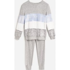 Miękka piżama ze spodniami - Szary. Szare piżamy damskie Reserved, xl, bez wzorów, bez rękawów. Za 129,99 zł.