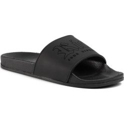Klapki JOHN RICHMOND - Slider Shoes Janes UMP20034SS Black. Czarne klapki męskie John Richmond, bez wzorów, z tworzywa sztucznego. Za 169,00 zł.