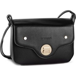 Torebka MONNARI - BAG0840-020 Black. Czarne listonoszki damskie marki Monnari, na co dzień, bez wzorów, ze skóry ekologicznej, bez dodatków. W wyprzedaży za 139,00 zł.