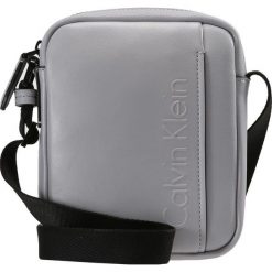 Torby na ramię męskie: Calvin Klein ELEVATED LOGO MINI REPORTER Torba na ramię grey