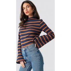 NA-KD Top w paski z półgolfem - Multicolor. Czarne topy damskie NA-KD, w paski, z materiału, z golfem. W wyprzedaży za 80,97 zł.