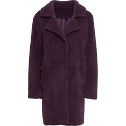 Płaszcz "baranek" bonprix lila. Fioletowe płaszcze damskie bonprix, z haftami. Za 239,99 zł.