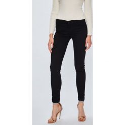 Levi's - Jeansy Line 8. Czerwone jeansy damskie marki Levi's®, z elastanu. Za 299,90 zł.