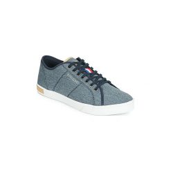 Buty Le Coq Sportif VERDON DENIM. Niebieskie trampki męskie le coq sportif, bez wzorów, z denimu, bez zapięcia. Za 329,00 zł.