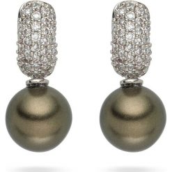 Kolczyki-kreole z perłami muszlowymi i cyrkoniami. Szare kolczyki damskie The Pacific Pearl Company, Nova Pearls Copenhagen & Co., z cyrkonią, z mosiądzu. W wyprzedaży za 122,95 zł.